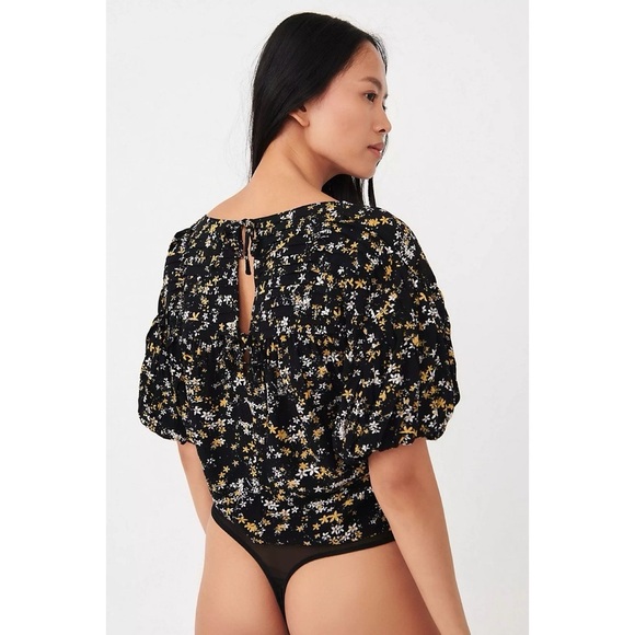 Free People • Dessa Bodysuit blouse black floral pleated yellow white flowers - Picture 16 of 16